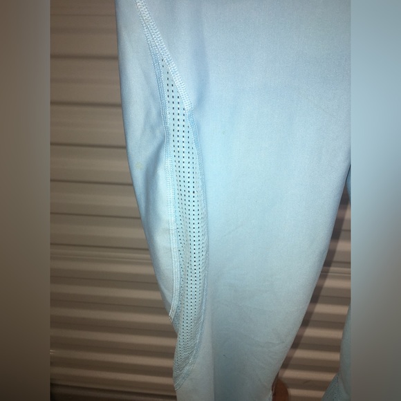 Nike PRO HyperCool Mesh Tiffany Blue Tights Crop Leggings. 26” waist (Small). - Picture 9 of 17